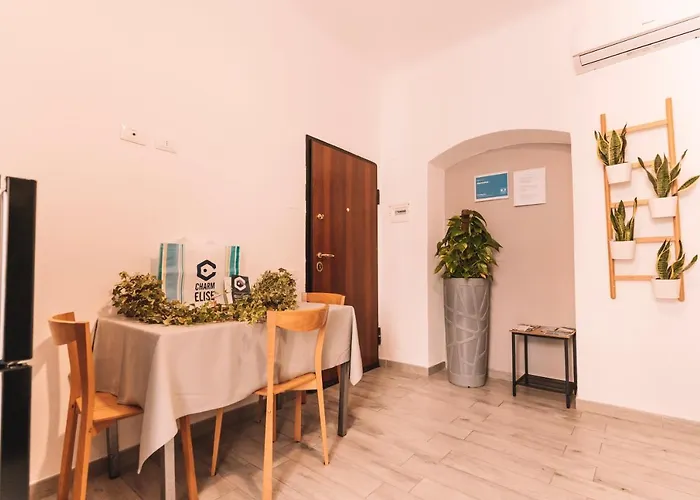 Apartment Charmelise *